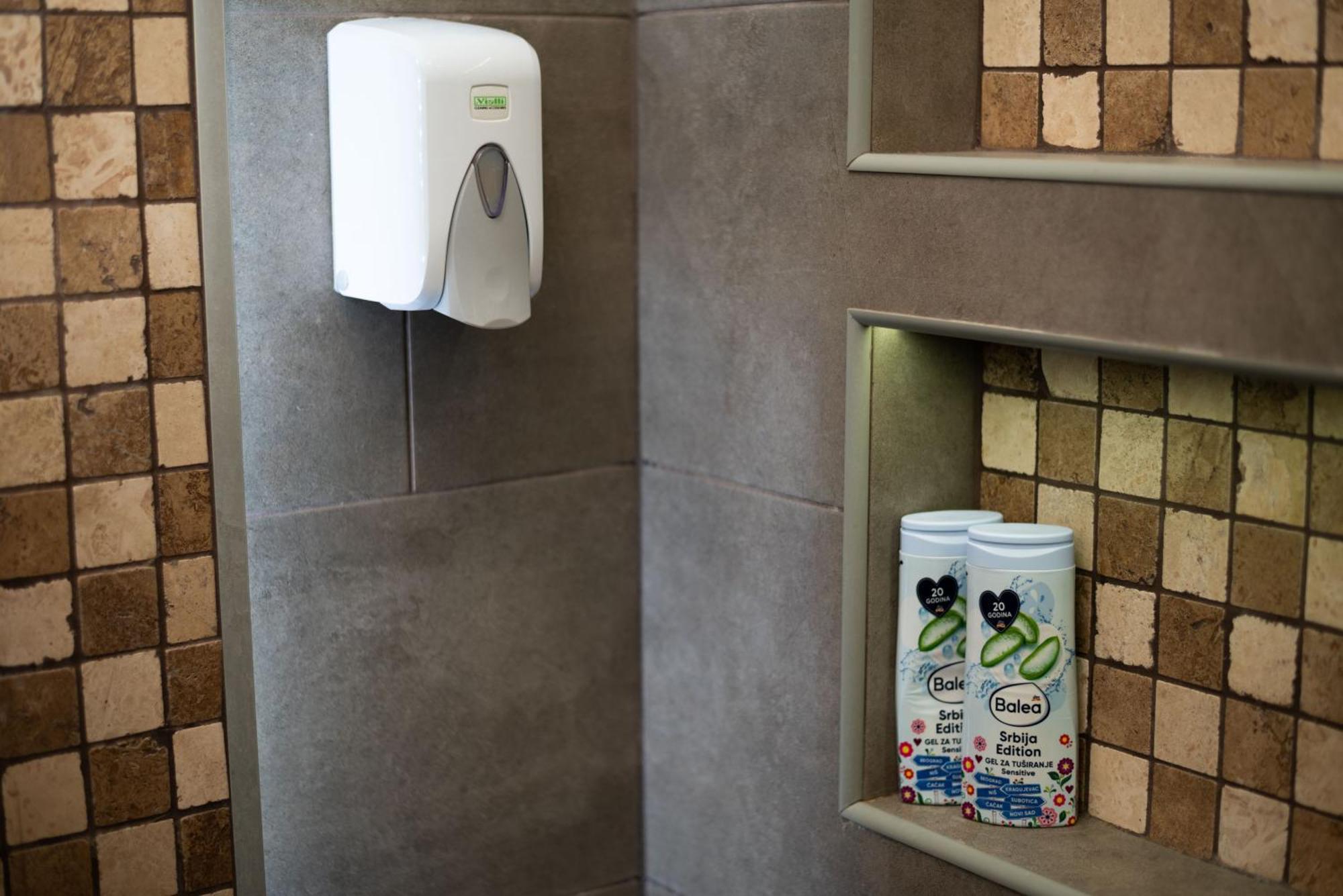 Apartment Primula スボティツァ エクステリア 写真